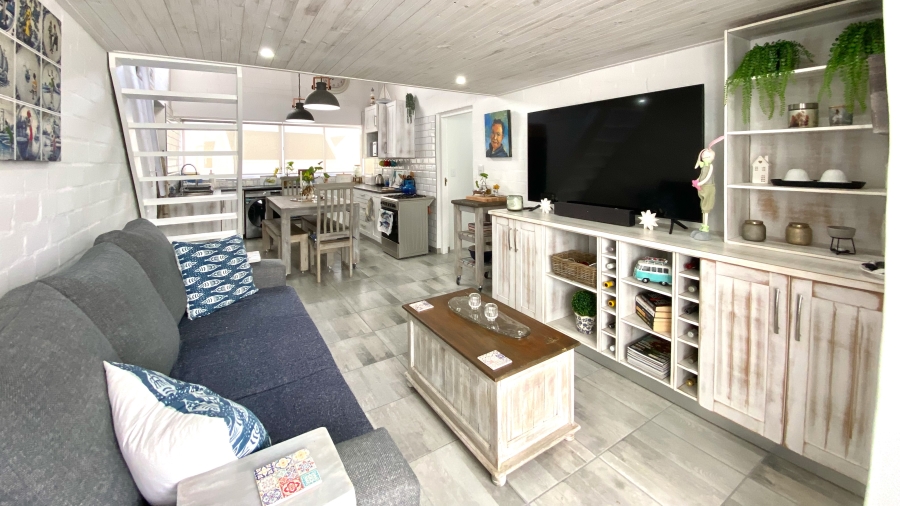 2 Bedroom Property for Sale in Dwarskersbos Western Cape